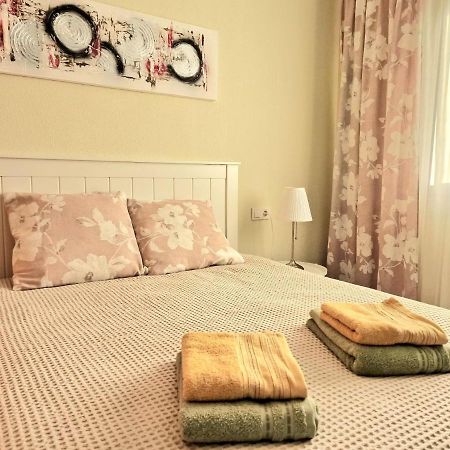 Cozy Apartment With Sea View Torrevieja Eksteriør billede