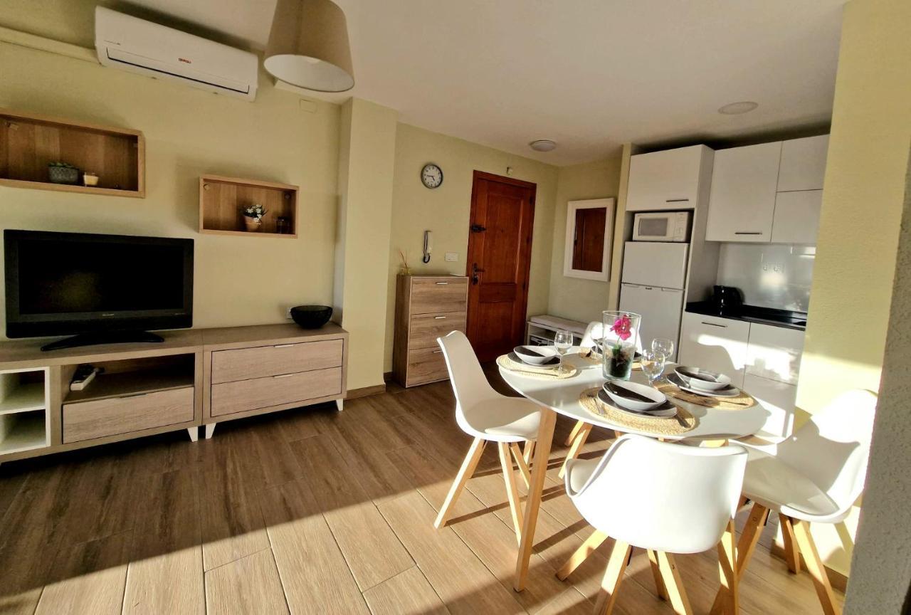 Cozy Apartment With Sea View Torrevieja Eksteriør billede